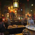 Mid-day worshippers at Man Mo Temple