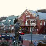 Barter Theater in Abingdon, Virginia for splendid  performance of "A Christmas Carol"