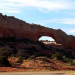 Arch near highway from Moab to Monument Valley